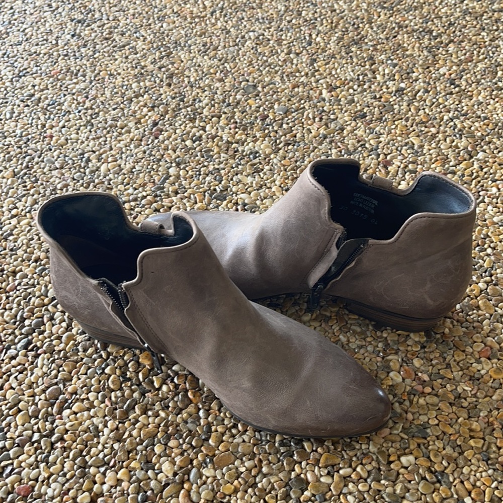 Very Good Condition - image 4